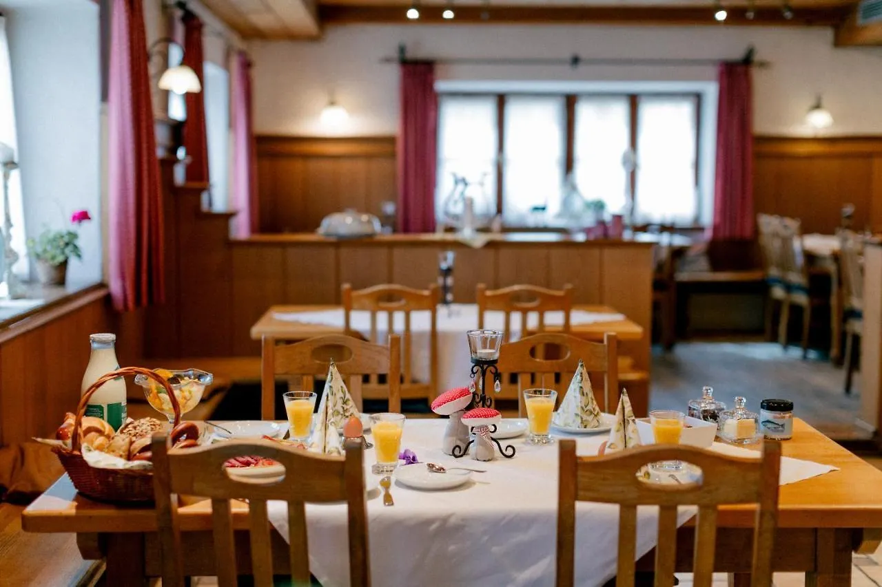 Hotel Vogtareuther-Hof 2*, Vogtareuth Germany
